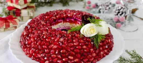  Pomegranate bracelet salad